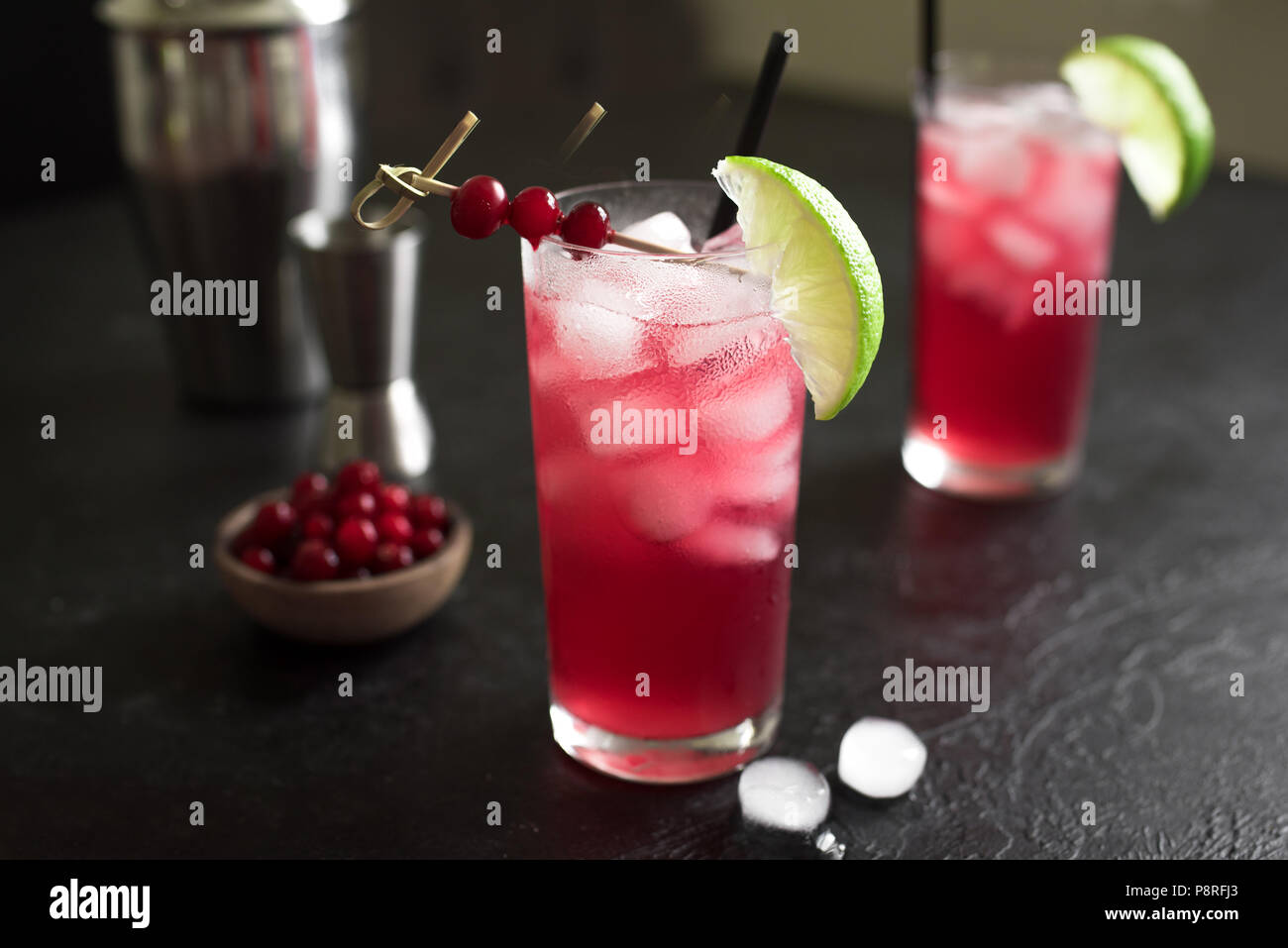 Vodka and cranberry drink hi-res stock photography and images - Alamy