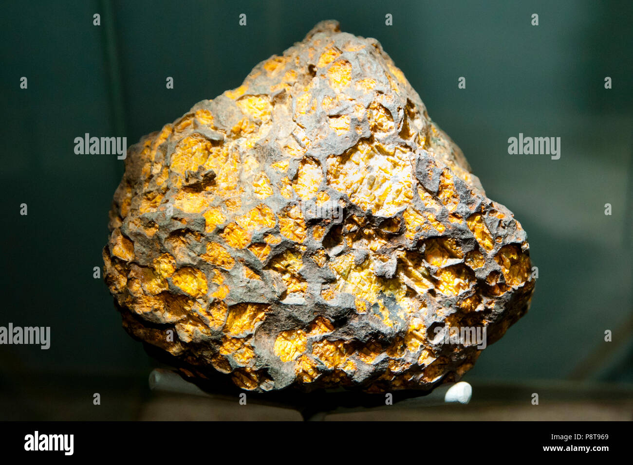 Pallasite meteorite hi-res stock photography and images - Alamy