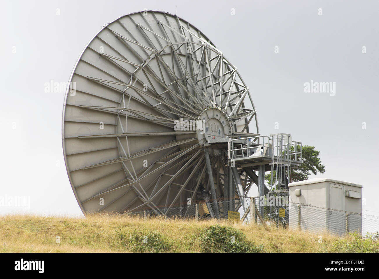 Bbc dish hi-res stock photography and images - Alamy