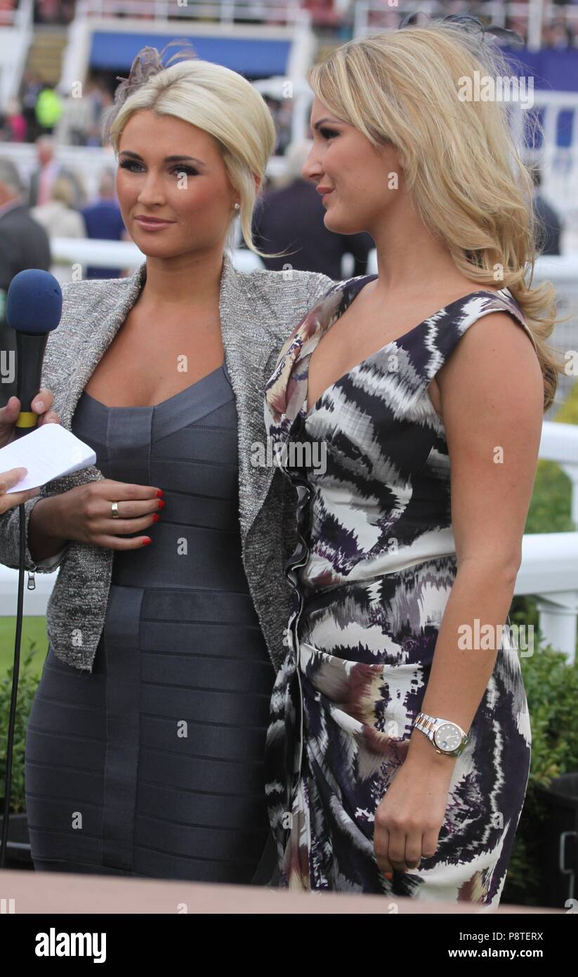 Chester,Uk Sam and Billie Faiers attend Chester Races Ladies Day credit Ian Fairbrother/Alamy Stock Photos Stock Photo