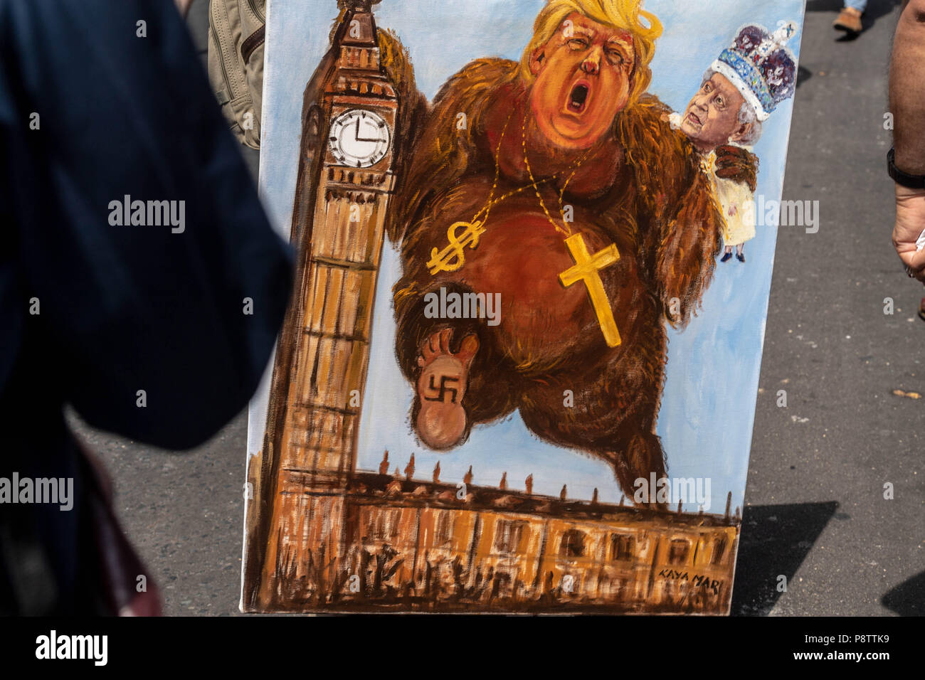 London UK, 13th July 2018 Woman's March -Bring the noise anti trump demonstration Credit Ian Davidson/Alamy Live News Stock Photo