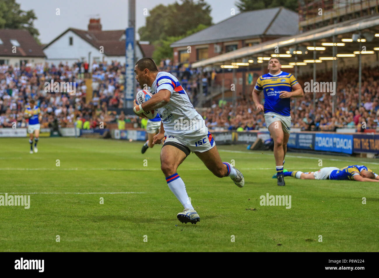 Friday 13th July 2018 , Emerald Headingley Stadium, Leeds, England; Betfred Super League, Leeds Rhinos v Wakefield Trinity; Bill Tupou of Wakefield Trinity makes a solo 50 yard dash to go over for a try Credit: News Images /Alamy Live News Stock Photo