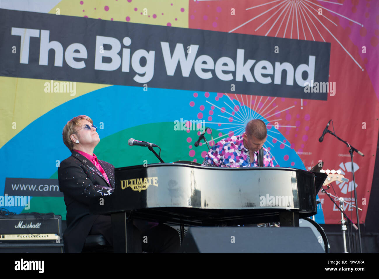 Cambridge UK, 2018-07-13. The cambridge Big weekend is held on Parkers Piece over the whole weekend with tonight various artists performing along with a French Market, one of the bands performing was Swagger a 5 peice rock and funck band Credit: kevin Hodgson/Alamy Live News Stock Photo