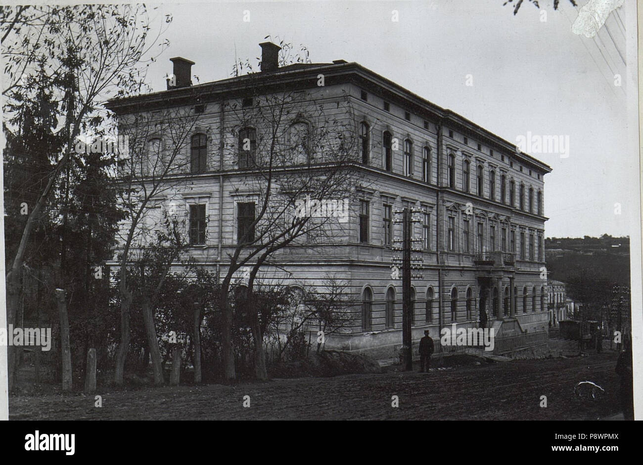 .   86 Czortkow, Finanzdirektion, jetzt Offiziersmesse. (BildID 15730221) Stock Photo