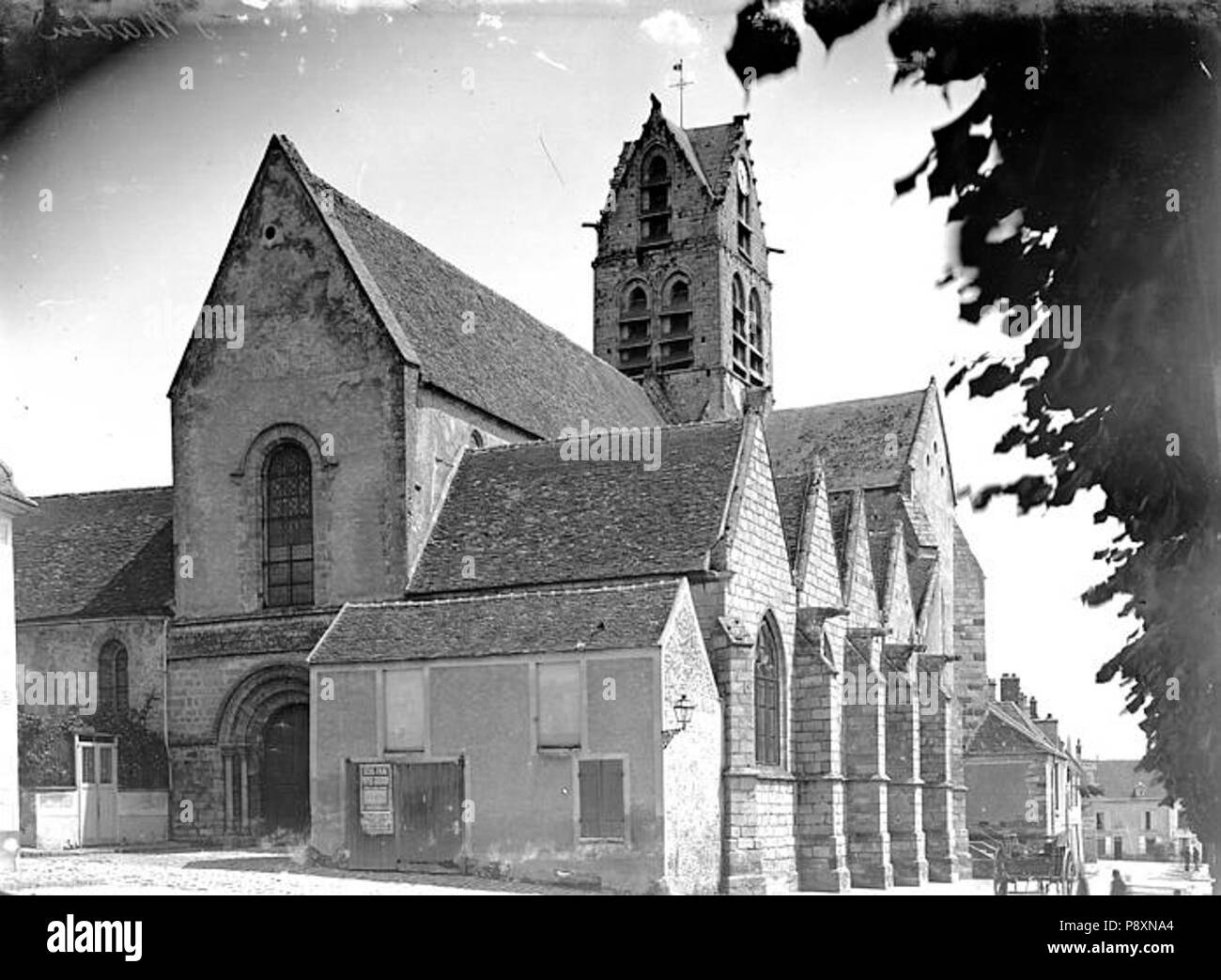 268 Eglise Saint-Martin - Ensemble sud-ouest - Etampes - Médiathèque de l'architecture et du patrimoine - APMH00036088 Stock Photo