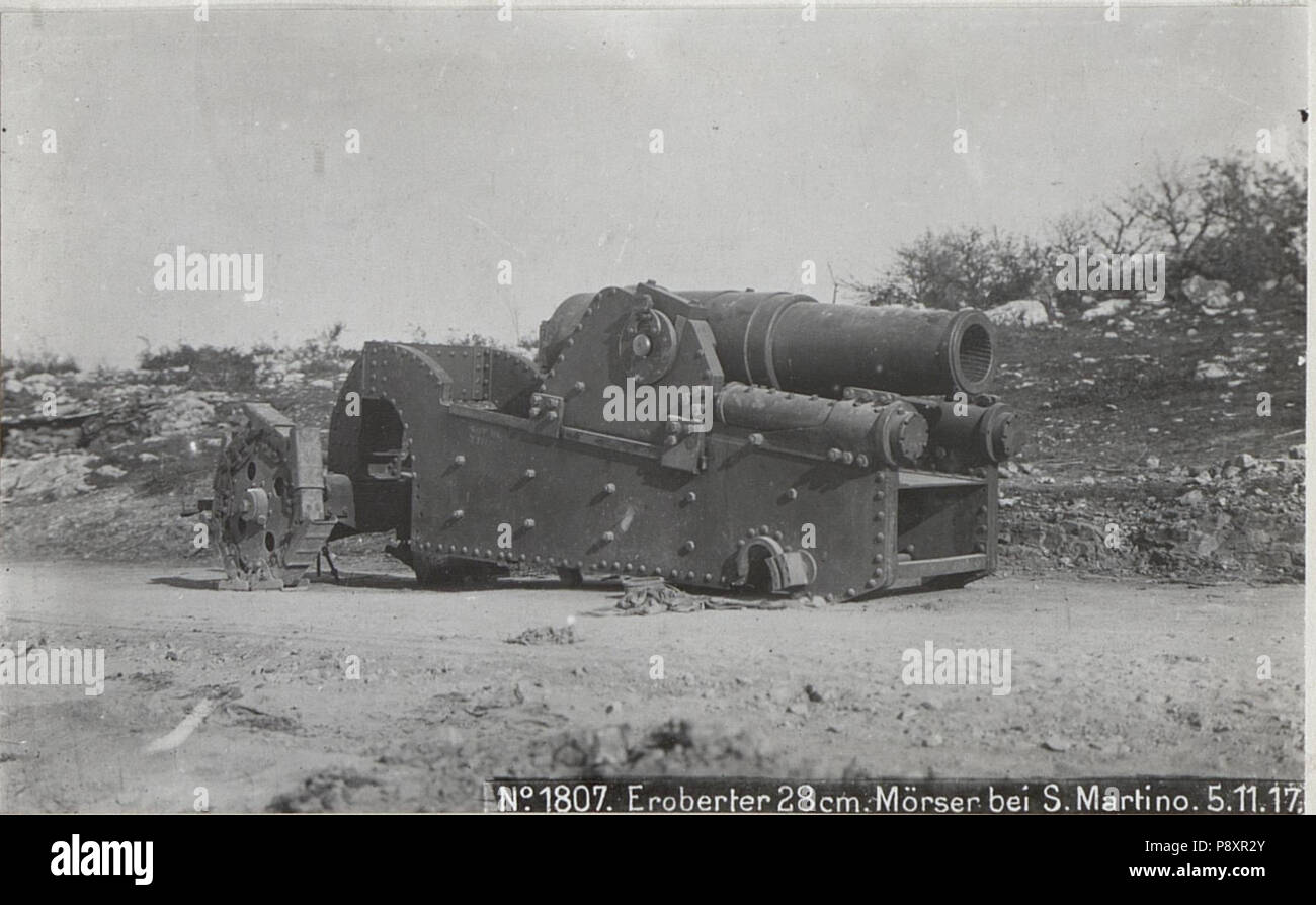 277 Eroberter 28cm.Mörser bei S.Martino.5.11.17. (BildID 15609076) Stock Photo