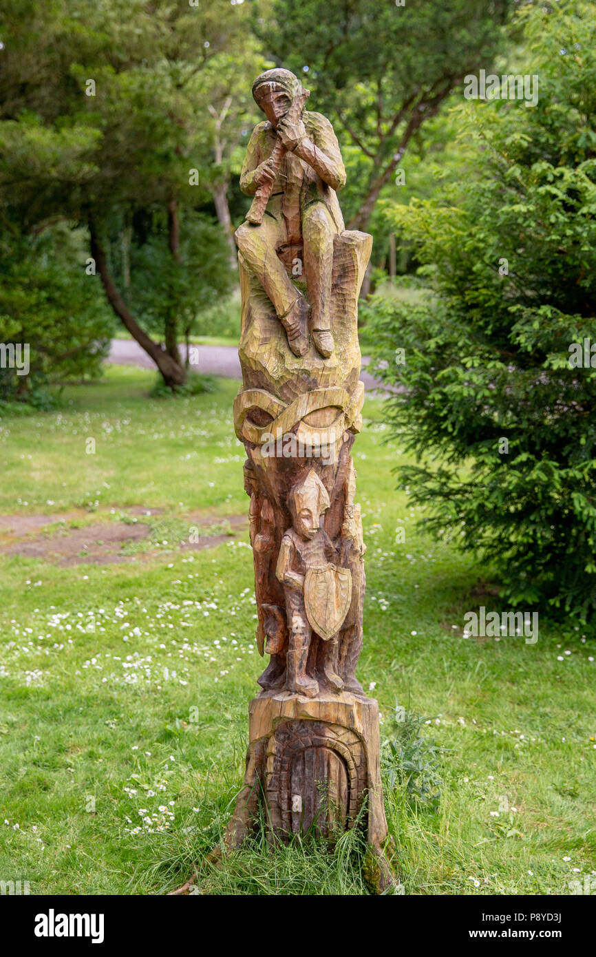 Totem Pole Carving Patterns