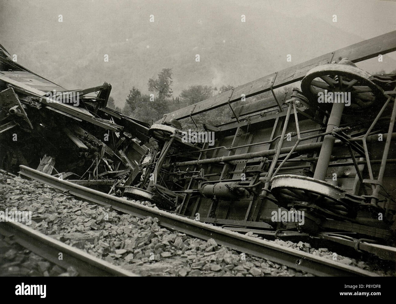 Eisenbahnunfall hires stock photography and images Alamy