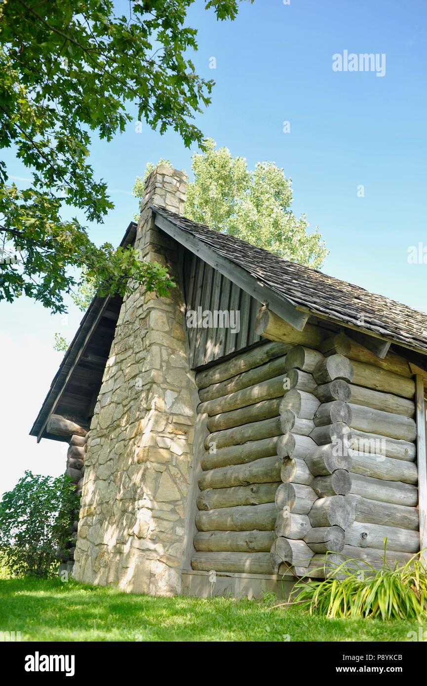 Log Cabin Replica At The Site Of Laura Ingalls Wilder S Birthplace