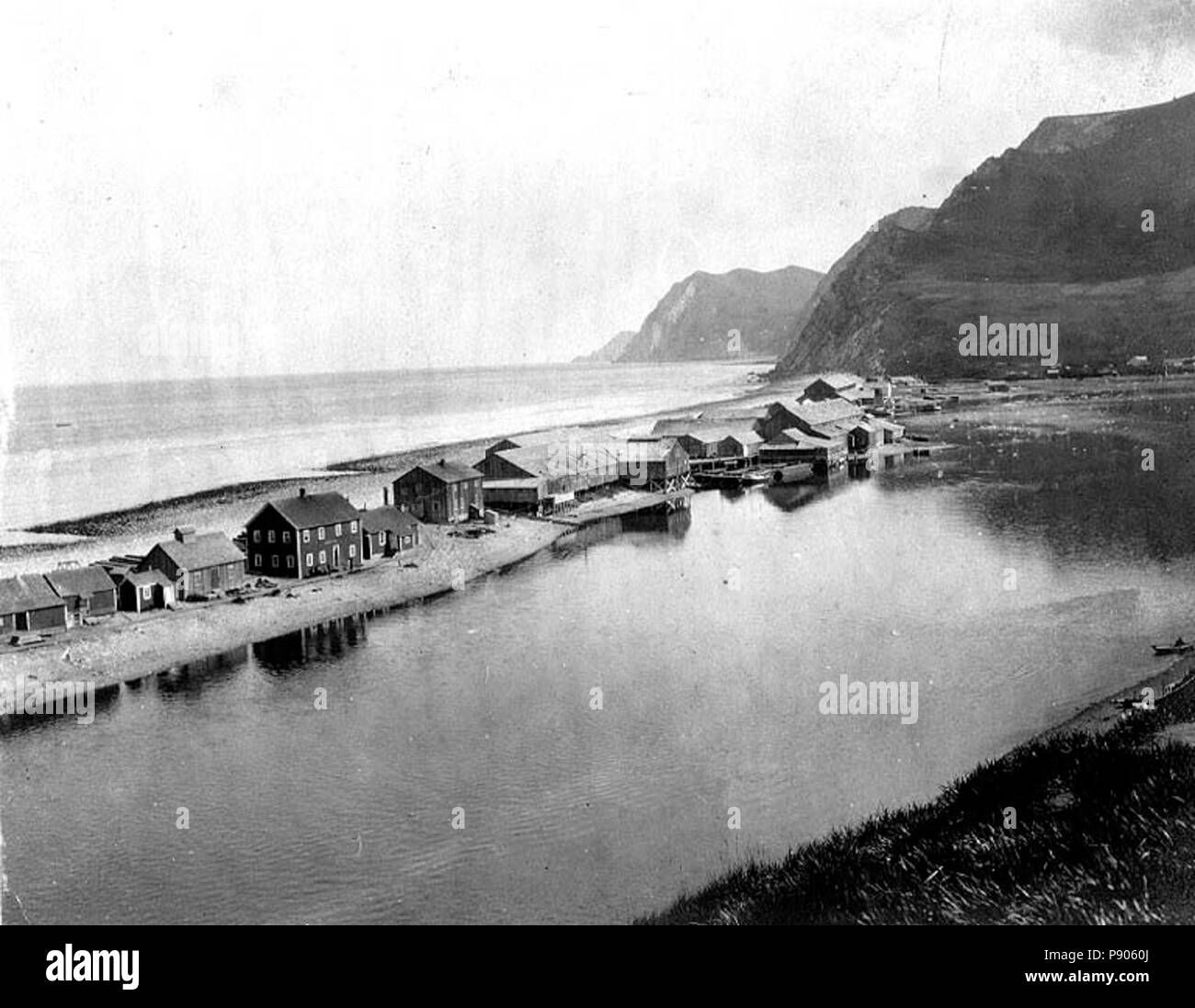 . 360 Karluk Spit, Karluk, Alaska, June 1906 (COBB 8 Stock Photo - Alamy