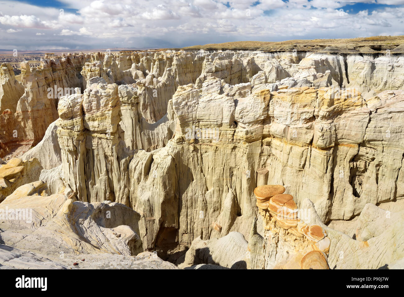Scenic view of stunning white striped sandstone hoodoos in Coal Mine Canyon near Tuba city, Arizona, USA Stock Photo