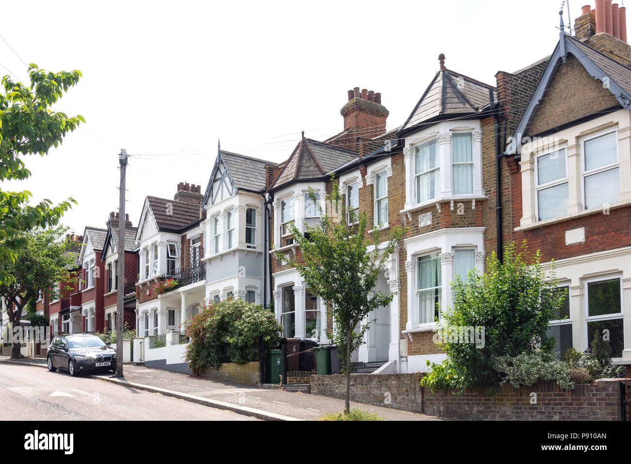 Terraced houses london uk hires stock photography and images Alamy