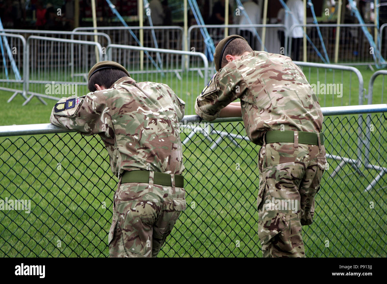 Man in army fatigues hires stock photography and images Alamy
