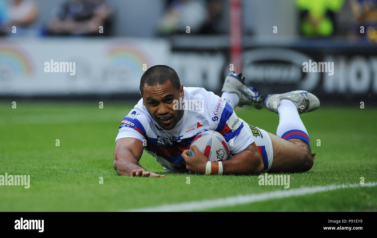 Wakefield trinity away kit hi-res stock photography and images