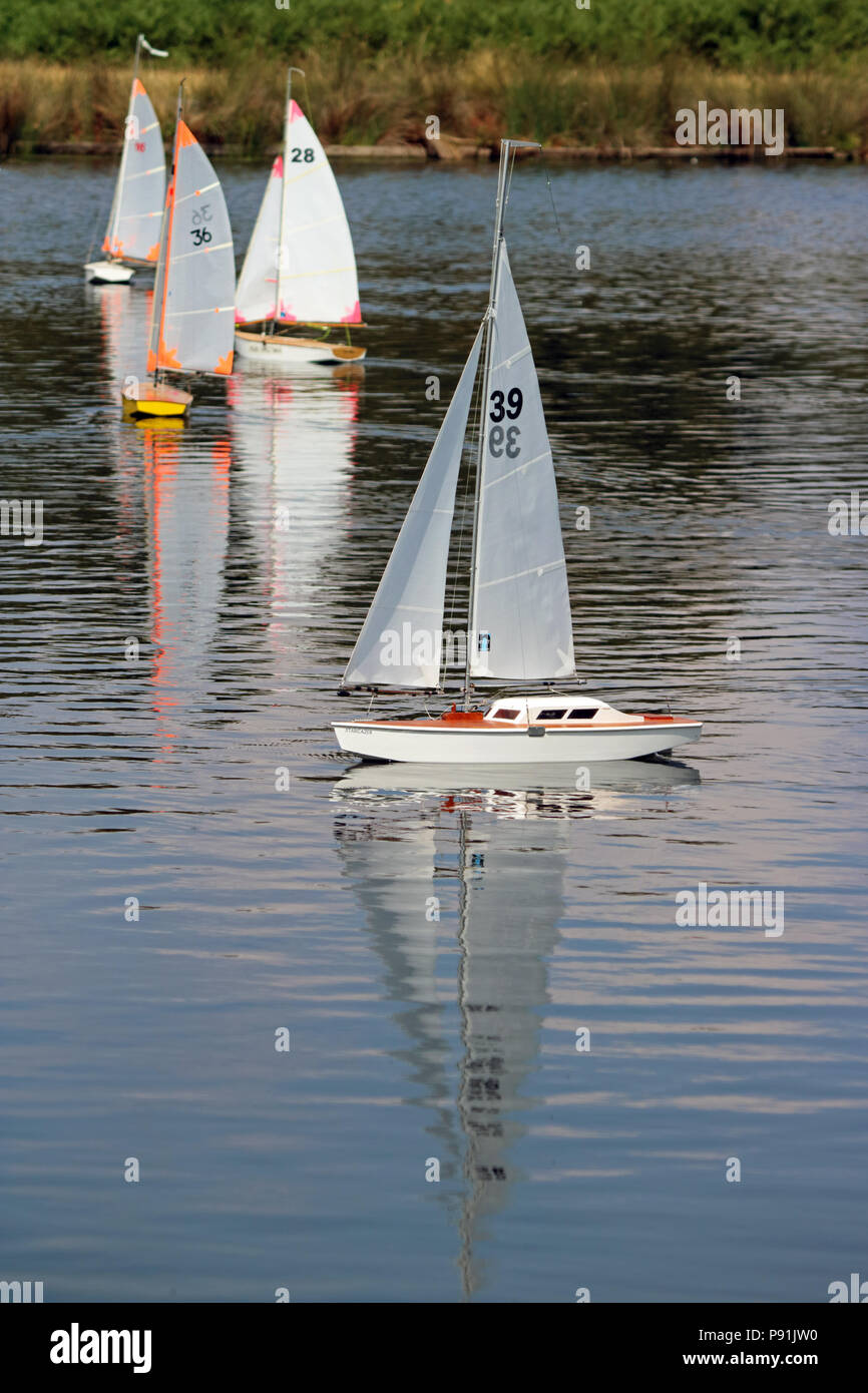 Model Boats And Pond Stock Photos &amp; Model Boats And Pond ...