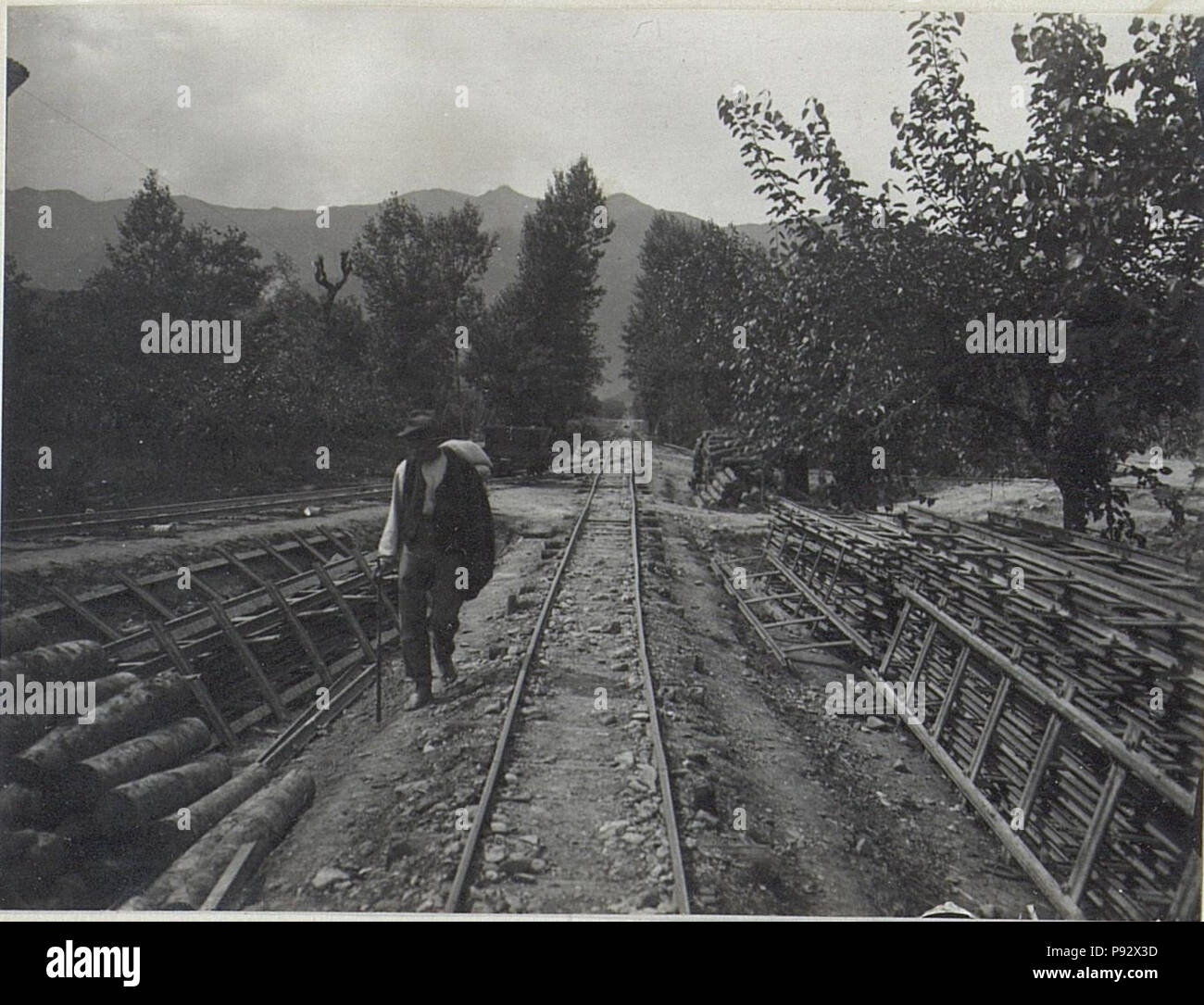 .   482 Rollbahnstrecke Abzweigung 14-15 km. (BildID 15672919) Stock Photo