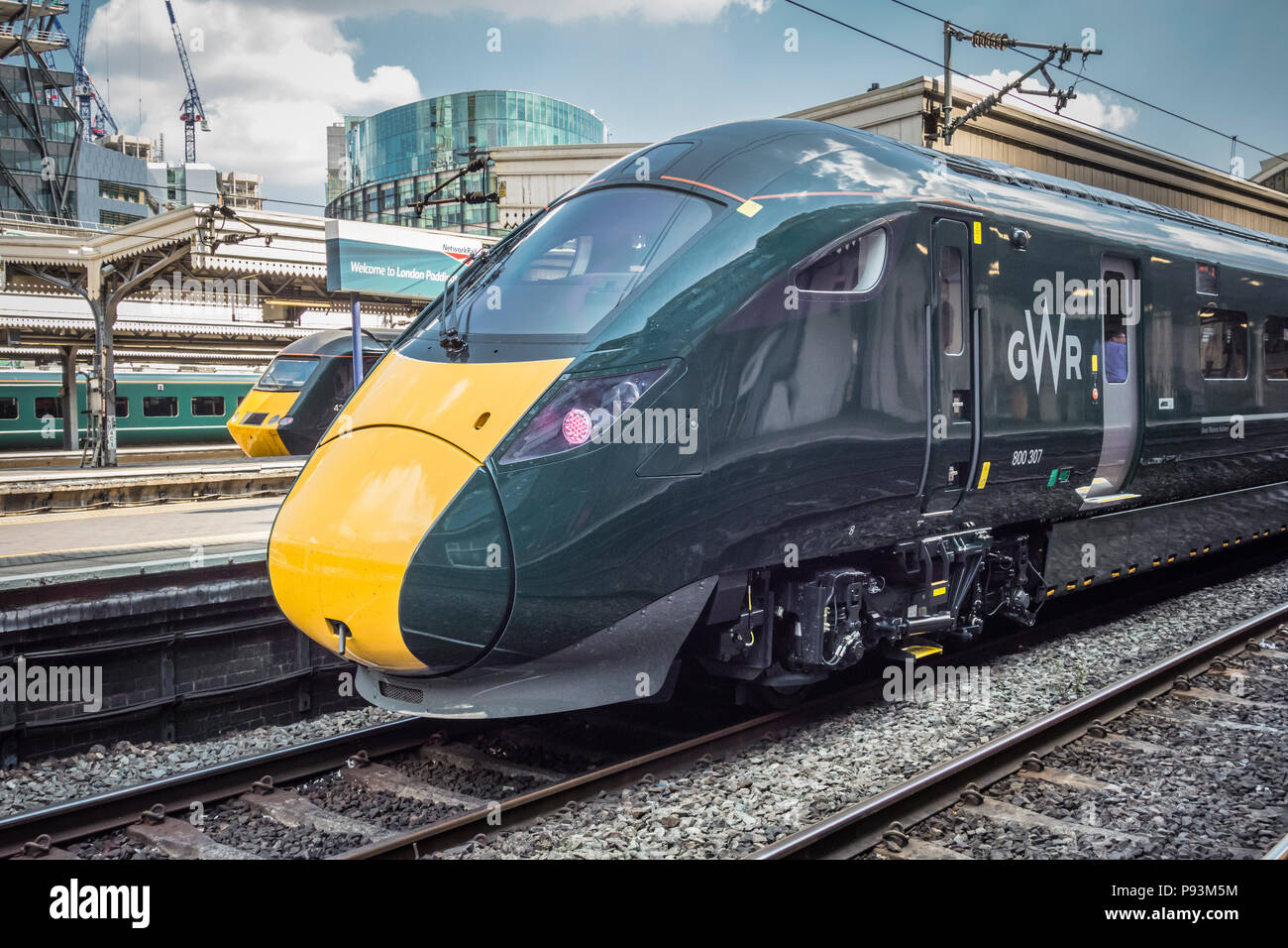 Hitachi Class 800 Intercity-Express locomotive train at Paddington Station, London, UK Stock Photo