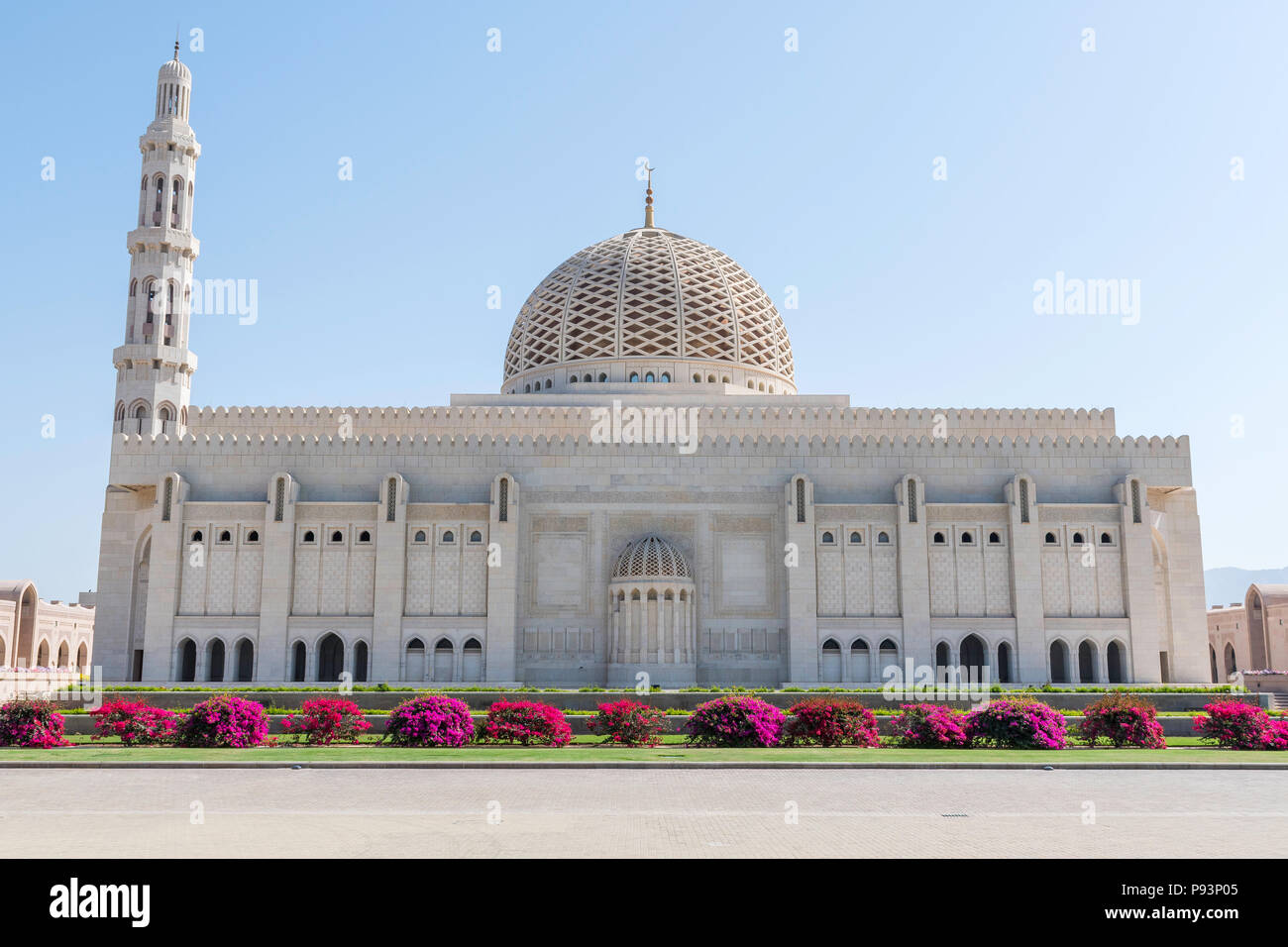 Quiblah, dome and minaret of Sultan Qaboos Mosque in Muscat, Oman Stock Photo