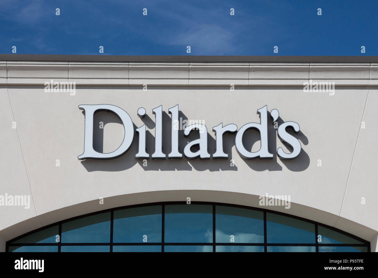 Dillards store hires stock photography and images Alamy