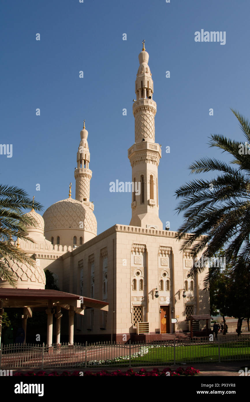 United Arab Emirates, UAE, Dubai City, Jumeirah Mosque (1976,  built in traditional Fatimid style) Stock Photo