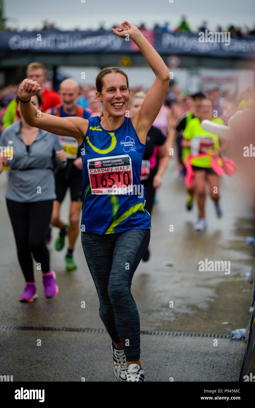 Runners up medal hi-res stock photography and images - Page 7 - Alamy