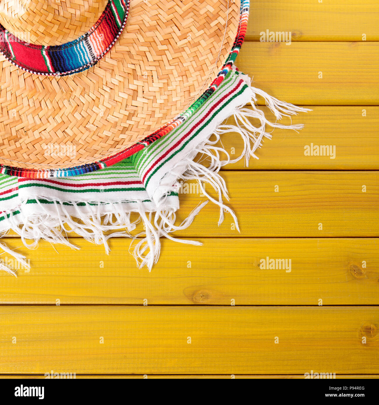 Cinco de mayo mexican background border Stock Photo - Alamy