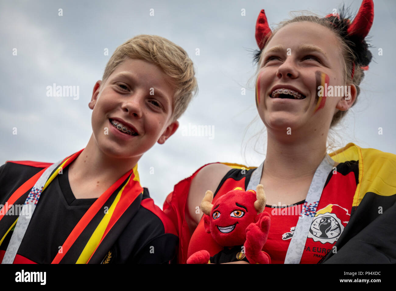 Belgium football fans hi-res stock photography and images - Alamy