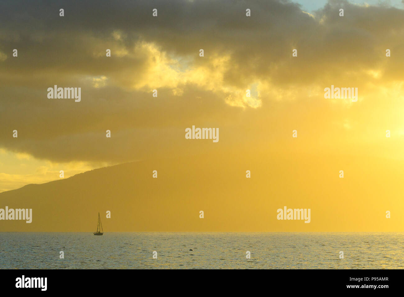 South Pacific, USA, Hawaii, Hawaiian, Maui, Kanaapali Beach, coastal sunset Stock Photo