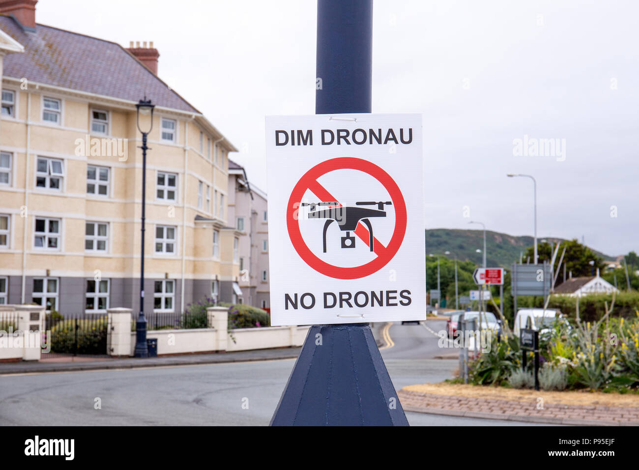 No drones sign on the promenade in Llandudno Wales UK Stock Photo