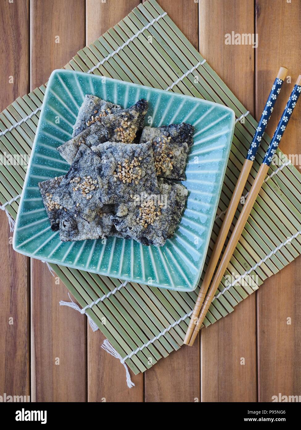 Korean food laver cracker Stock Photo Alamy