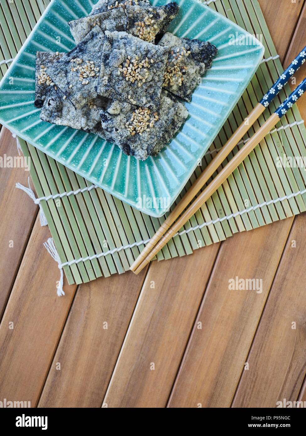 Korean food laver cracker Stock Photo Alamy