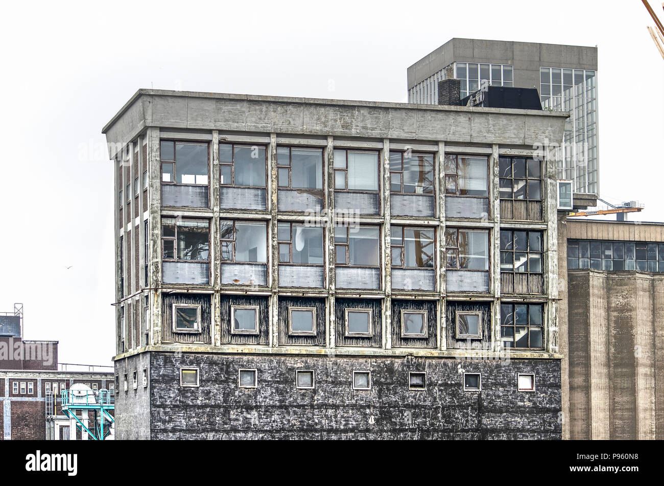Rotterdam, The Netherlands, June 2, 2018: the upper section of the grainsilo at the neighbourhood of Katendrecht Stock Photo