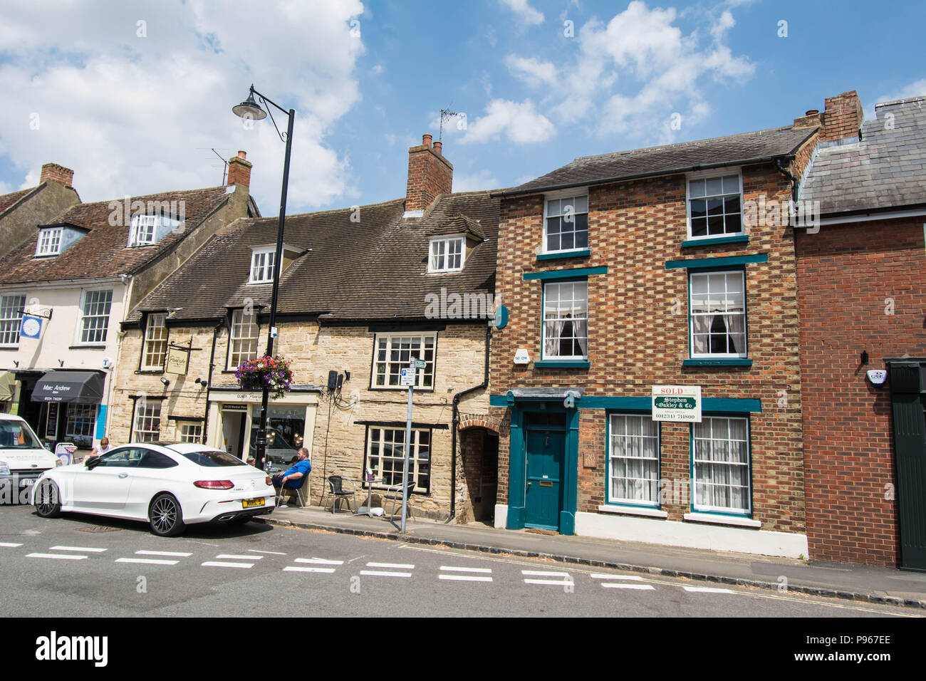 Thatched cottage in Olney Bedfordshire England old for sale thatch