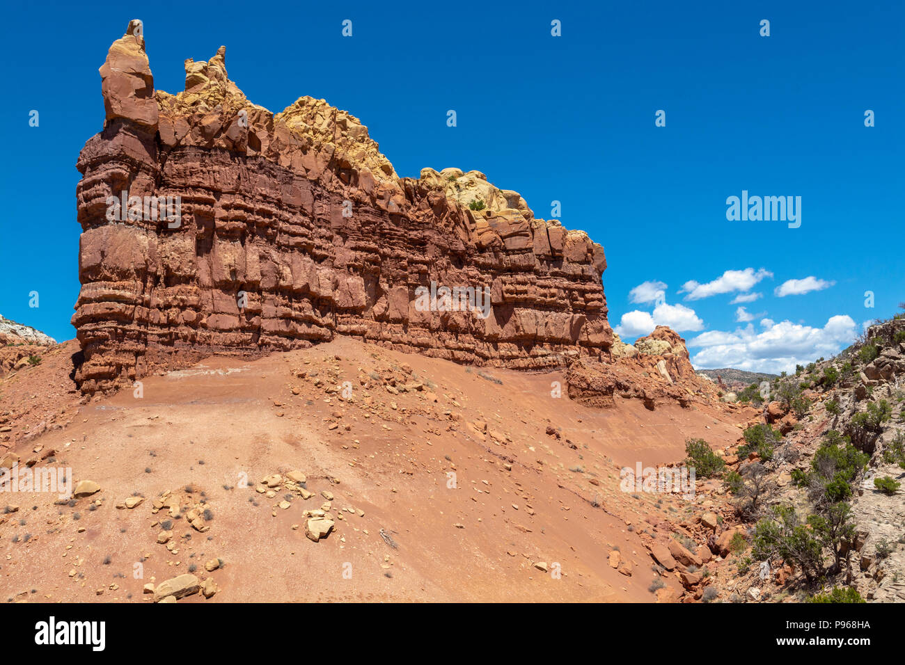 New Mexico, U.S. Highway 84, red rock country between Abiquiu and Ghost Ranch Stock Photo