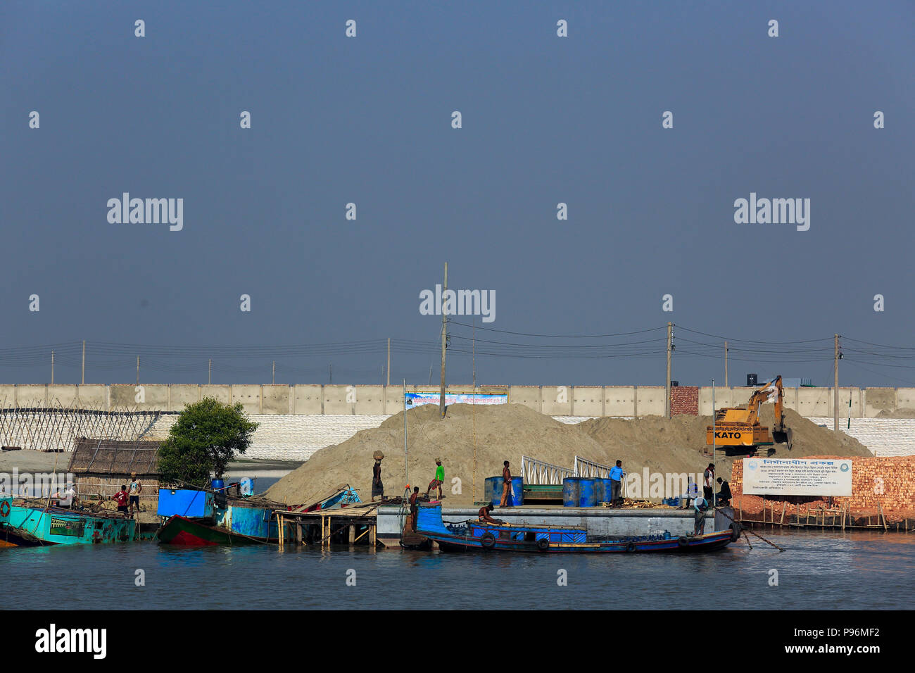 Coal plant bangladesh hires stock photography and images Alamy