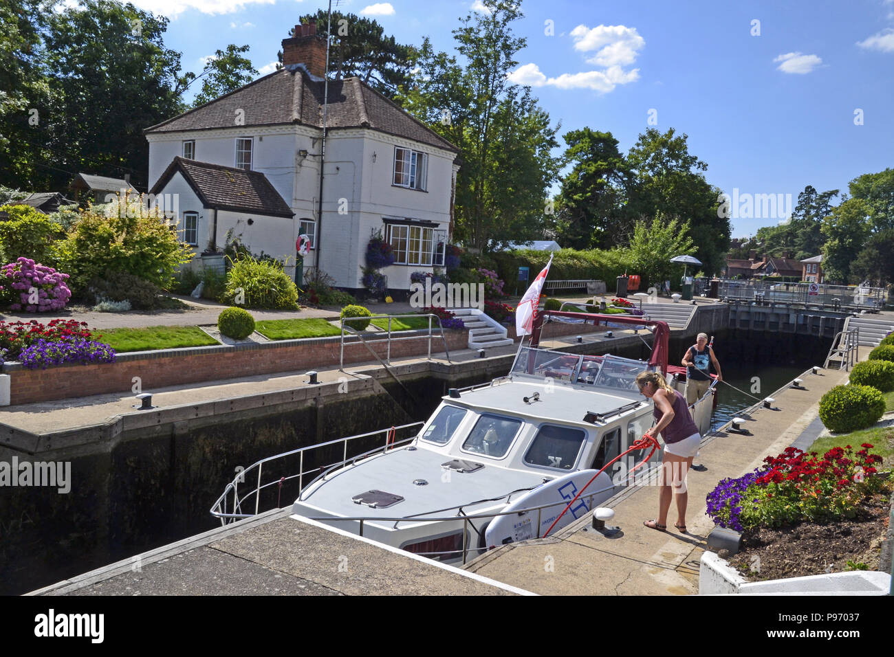 Marlow Lock on the River Thames in Marlow, Buckinghamshire, England, UK Stock Photo