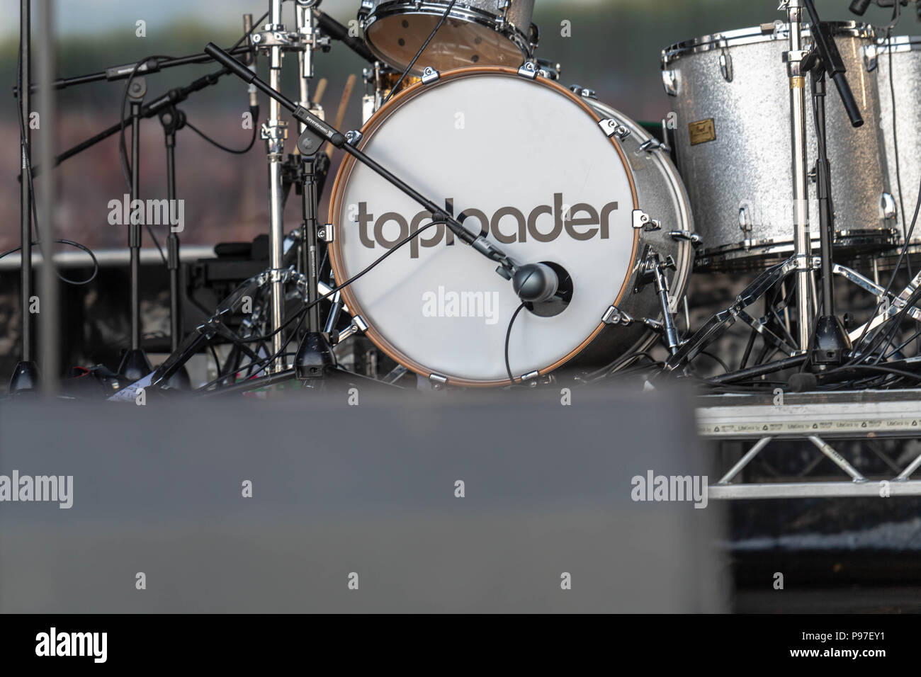Toploader group hires stock photography and images Alamy