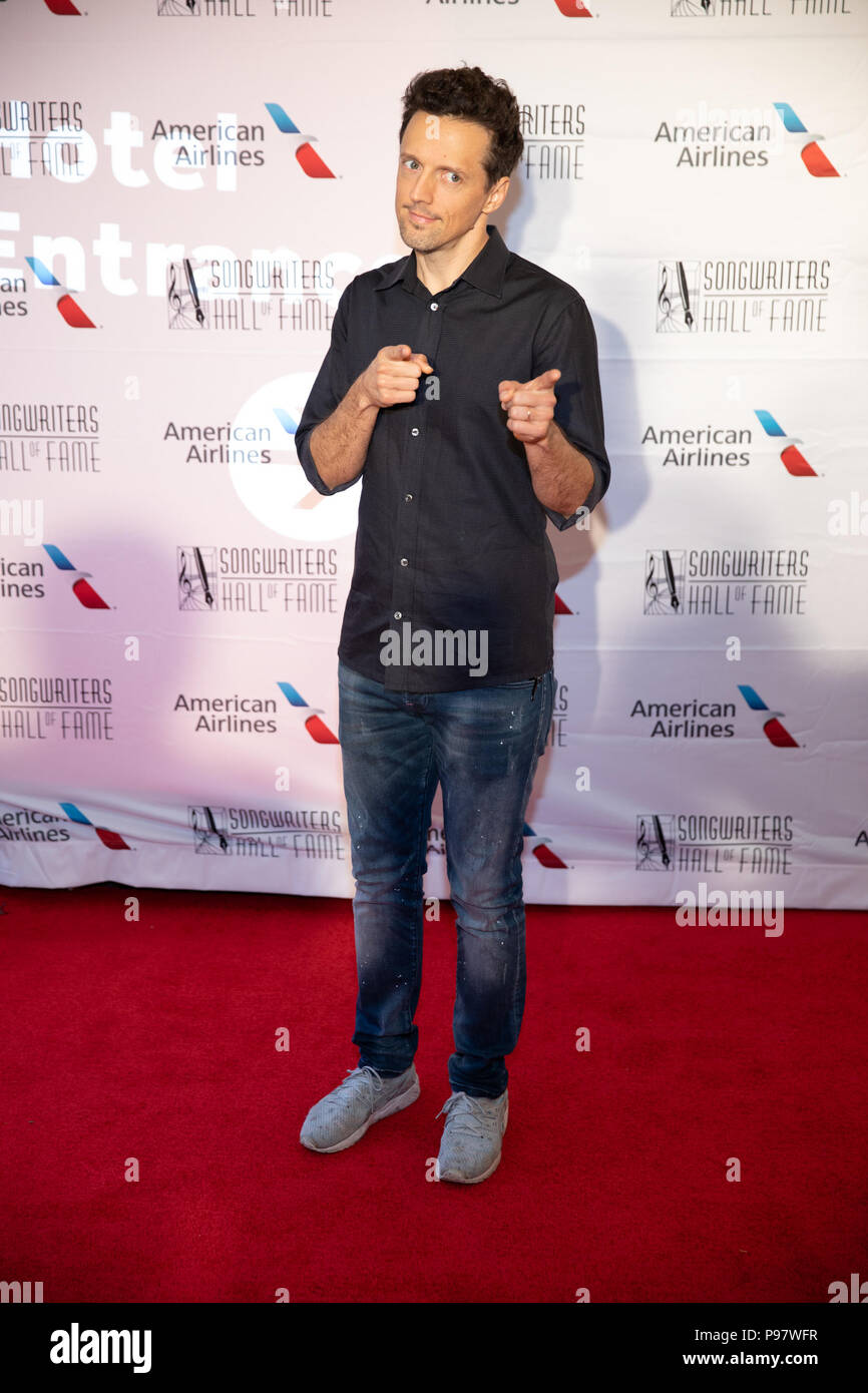 jason mraz marriott moments jason mraz marriott moments