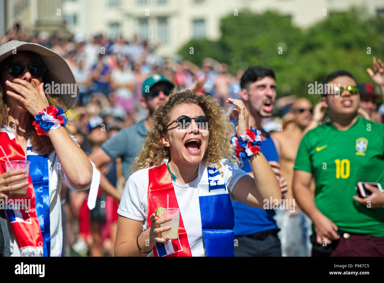 Rio de Janeiro, Brazil. 15th July 2018. World Cup 2018 final, Brazil - July 15: France supporters gathered together in downtown Rio de Janeiro to watch a live telecast of their team's match against Croacia. Score 4-2. France beat Croatia to win World Cup for the second time. Credit: Cintia Erdens Paiva/Alamy Live News Stock Photo