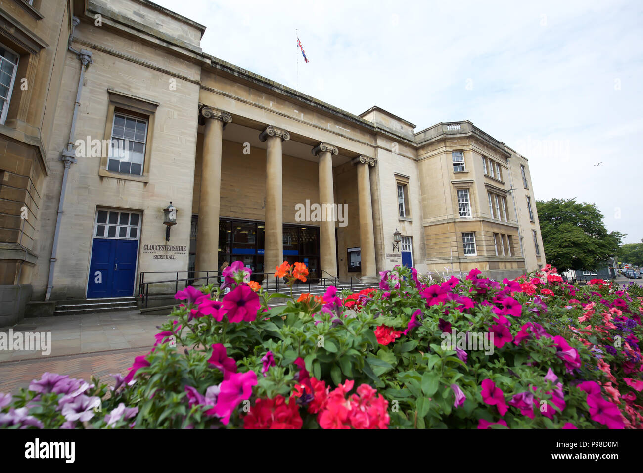 Gloucester,UK,16th July 2018,Cloudy and humid day in Gloucester as the