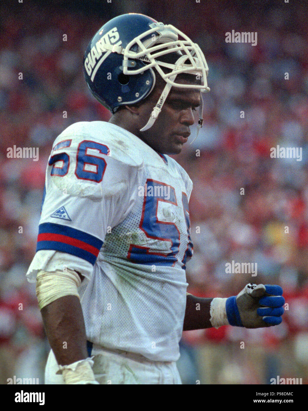 Lawrence Taylor - New York Giants  Lawrence taylor, Nfl football pictures,  New york giants