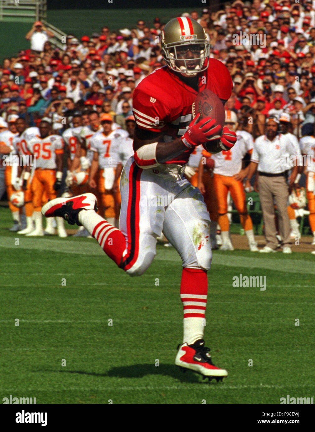 October 23, 1994 - San Francisco, California, U.S - San Francisco 49ers vs.  Tampa Bay Buccaneers at Candlestick Park Sunday, October 23, 1994. 49ers  beat Buccaneers 41-16. San Francisco 49ers defensive tackle