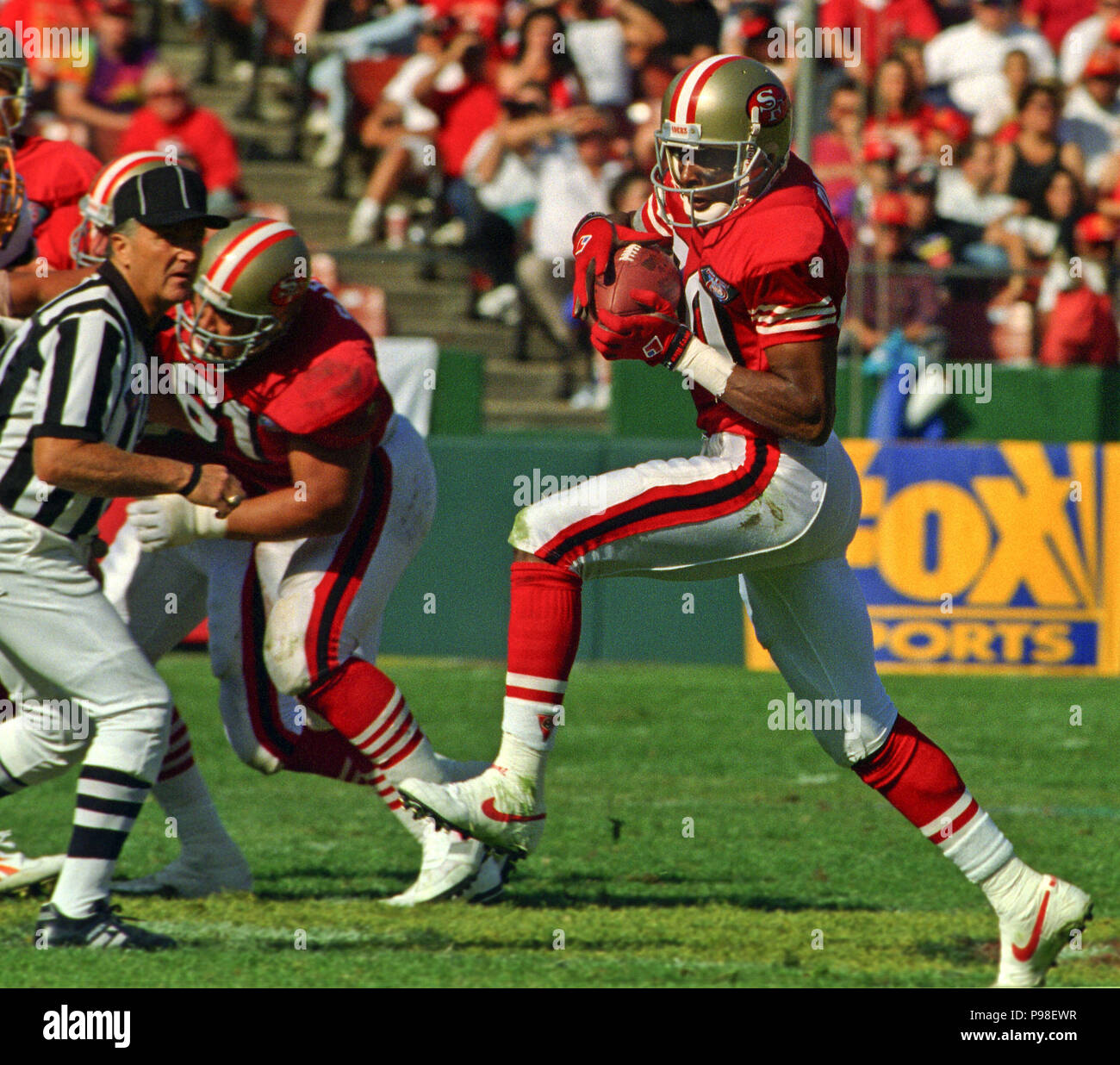 Jerry rice 1994 hi-res stock photography and images - Alamy