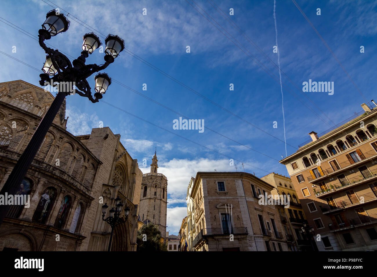 High voltage electrical wires hires stock photography and images Alamy