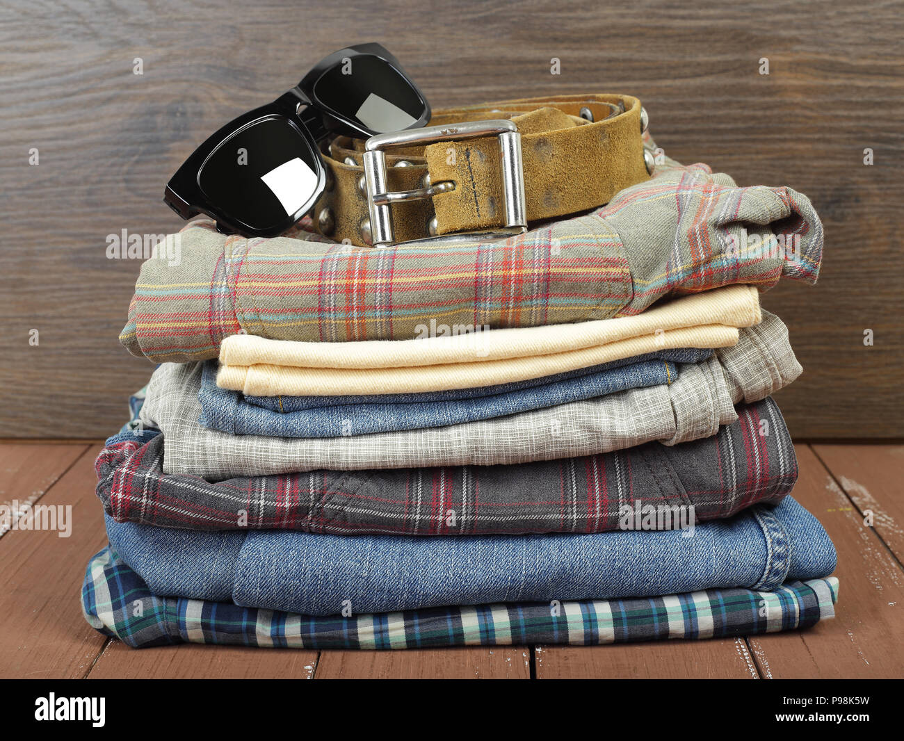 Pile Sunglasses High Resolution Stock Photography and Images - Alamy