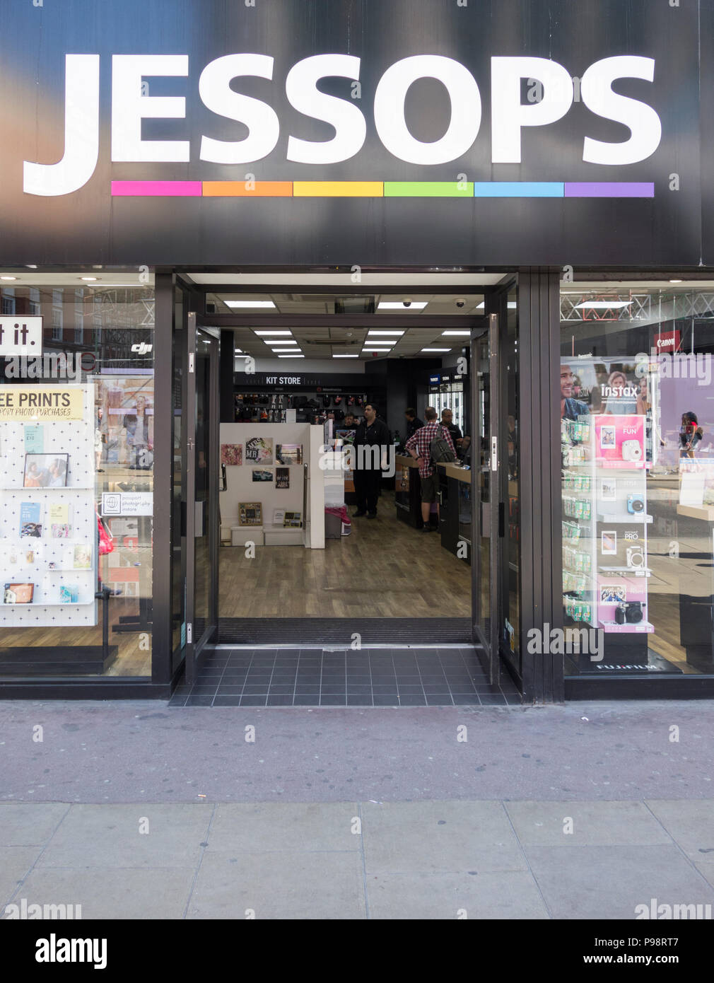 Camera specialist retailer Jessops camera shop, Oxford Street, London, UK  Stock Photo - Alamy