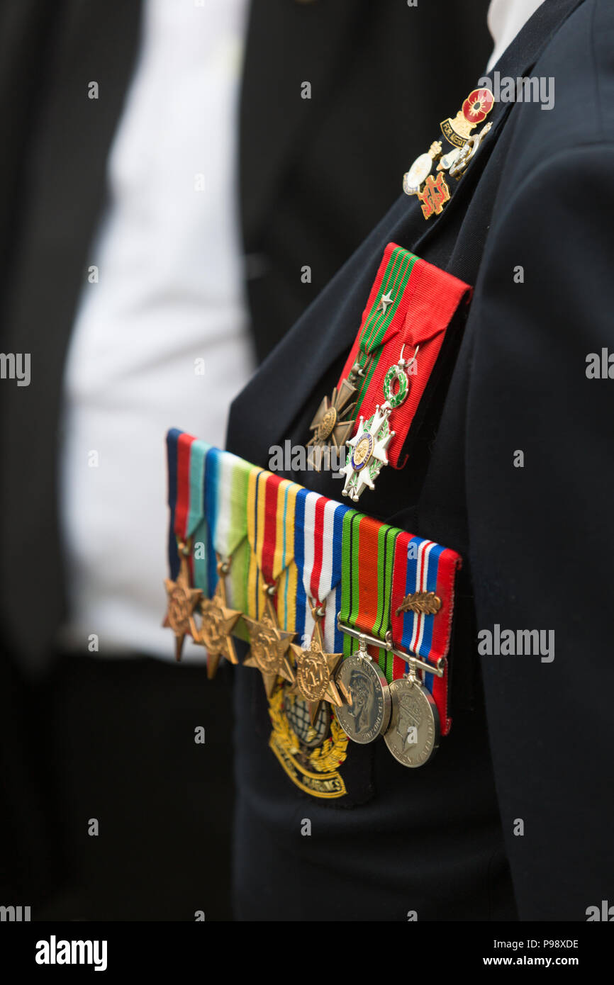 Pinned medals hi-res stock photography and images - Alamy Pinned medals hi-res stock photography and images - Alamy