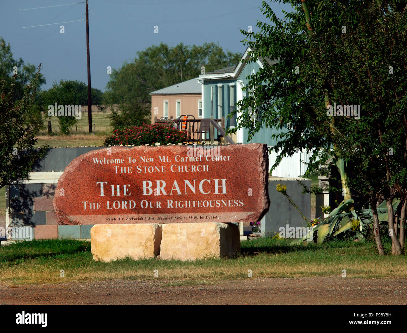 Branch davidian cult hi-res stock photography and images - Alamy