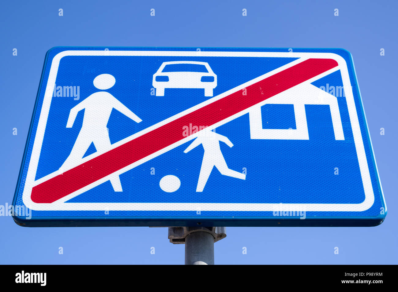 Dutch Road Sign End Of Living Street Stock Photo Alamy