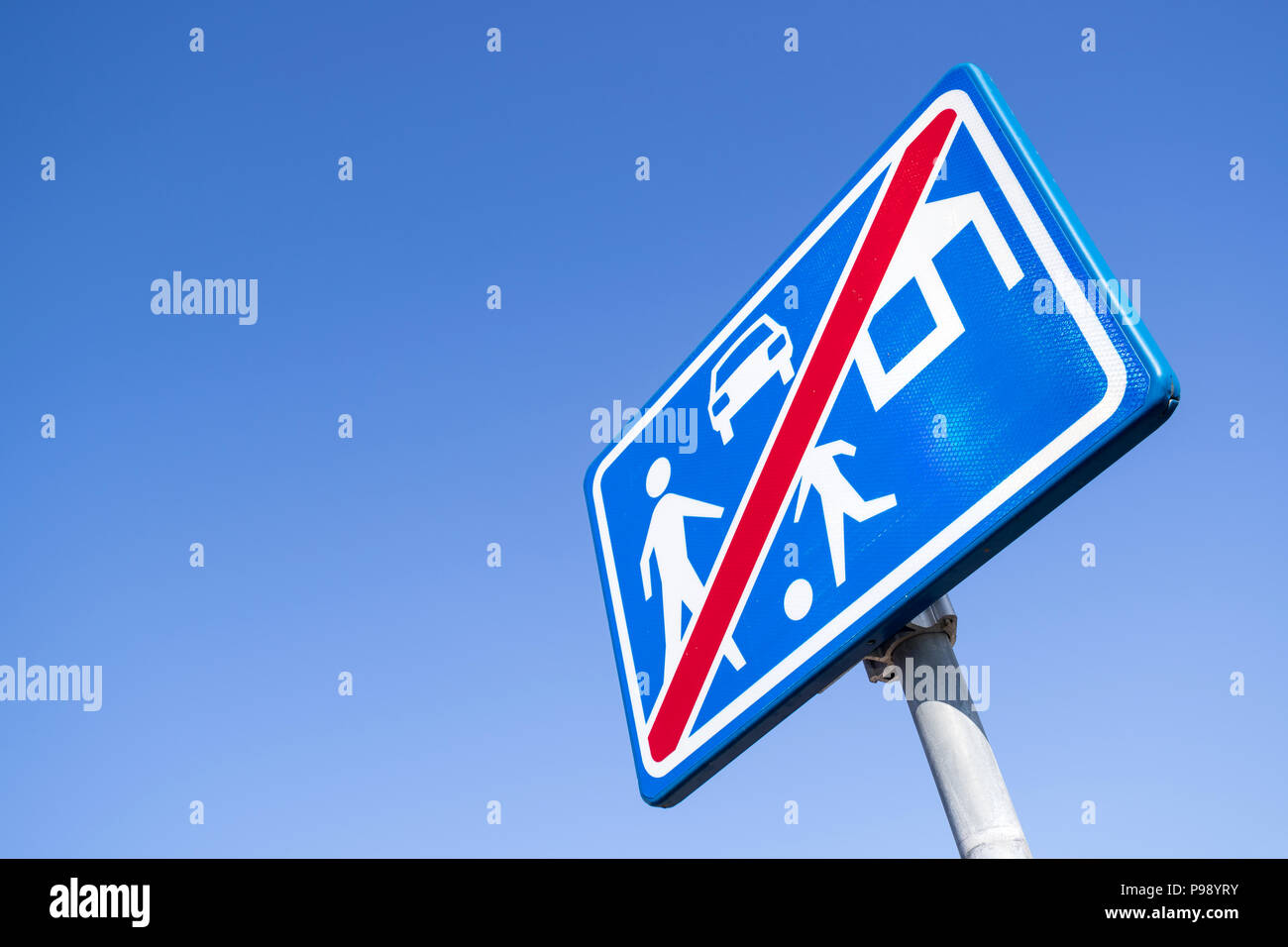 Dutch Road Sign End Of Living Street Stock Photo Alamy
